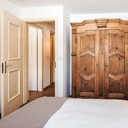 Apartman Chesa Linaria By Interhome