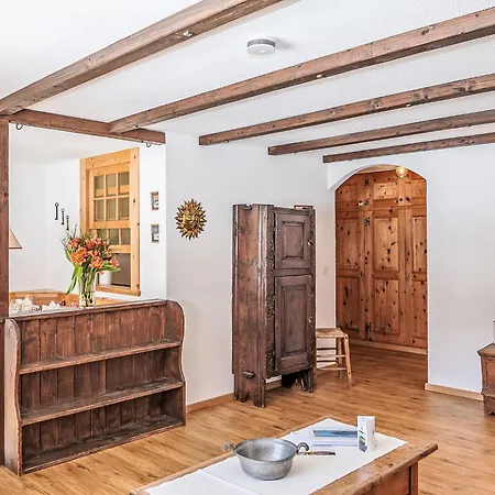 Chesa Linaria By Interhome Apartamento Surlej