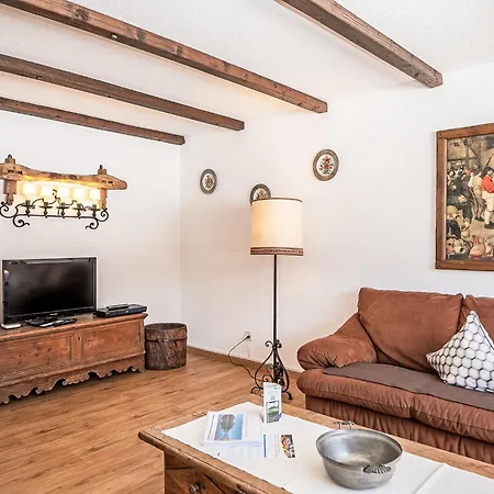 Chesa Linaria By Interhome Apartamento Surlej