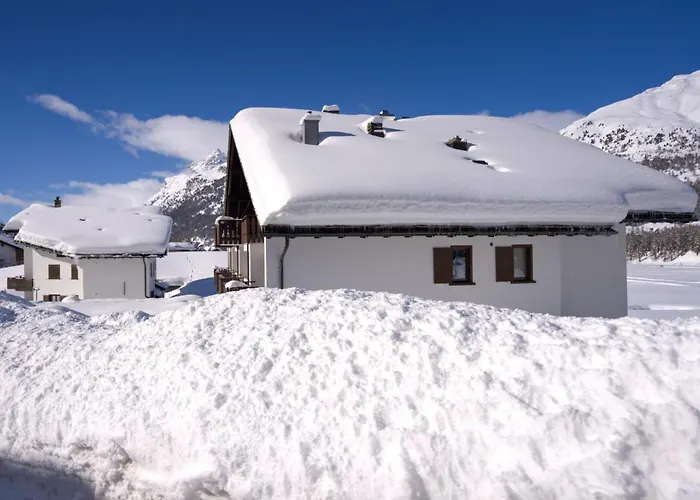 Apartamento Chesa Linaria By Interhome