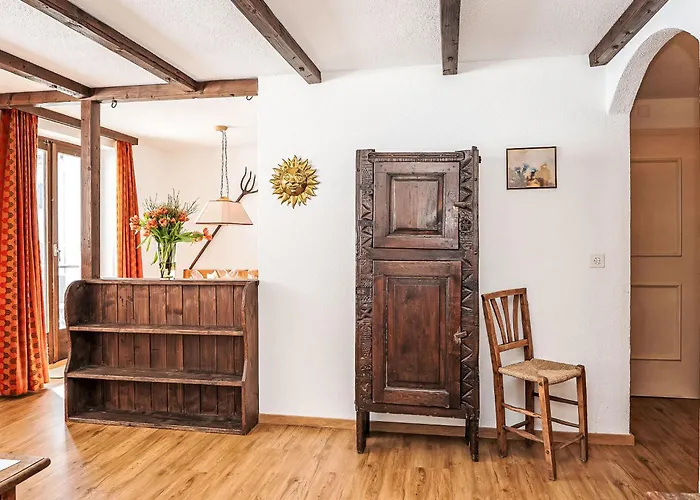 Chesa Linaria By Interhome