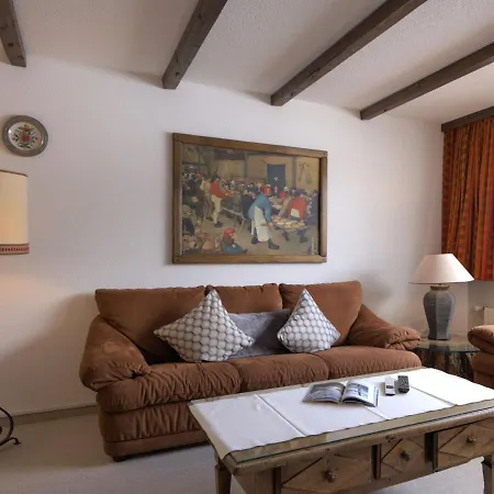 Chesa Linaria By Interhome Apartment