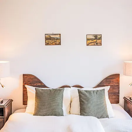 Chesa Linaria By Interhome Apartment *